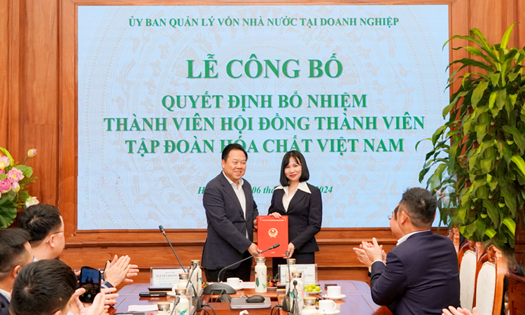 Lễ công bố Quyết định bổ nhiệm Thành viên HĐTV Tập đoàn Hóa chất Việt Nam