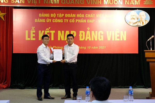 LỄ KẾT NẠP ĐẢNG VIÊN NĂM 2021